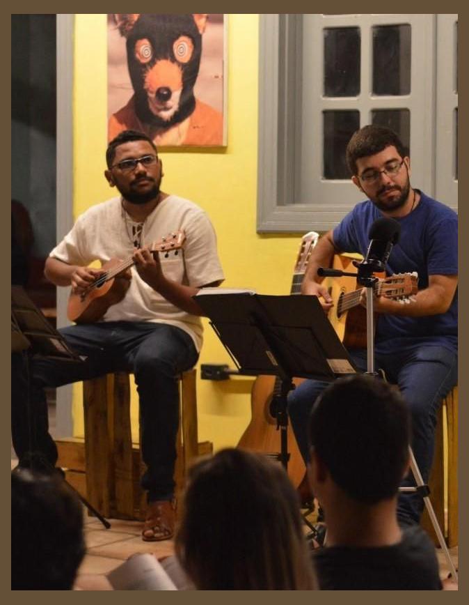 Poetas a Esmo